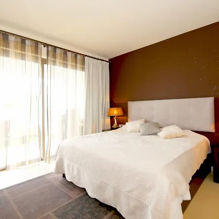 Apartment Benahavis Oksana *